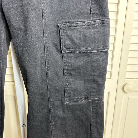 MOTHER The Rambler High Rise Cargo Ankle Jeans in Not Guilty Size 26 - Picture 8 of 16